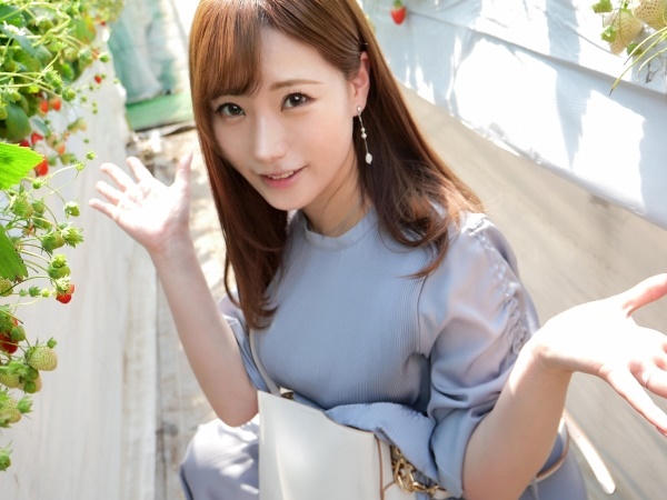 【人妻の淫らな旅】 美人奥様、不倫旅行で欲望開放！ 見知らぬチンポに貫かれ、中出しの快感に溺れる♡