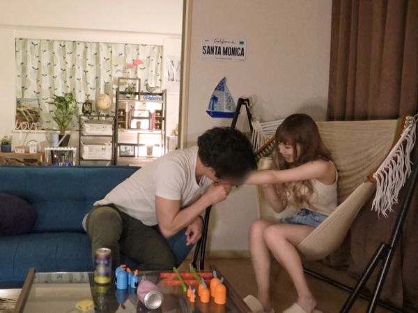 【ギャル隠し撮りSEX】ノリ良し美巨乳ギャルを自宅に連れ込み、無許可撮影！激しく揺れるオッパイと本気イキが止まらない盗撮映像♡