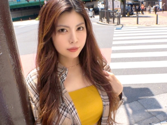 【ナンパ成功！美乳お姉さんの淫らな喘ぎ】『気持ち良すぎる…』スレンダー美人なお姉さんをホテルに連れ込み、膣奥を激しく突いて悶絶させる！エロすぎる喘ぎ声と美乳が揺れる姿にたまらず興奮！！♡