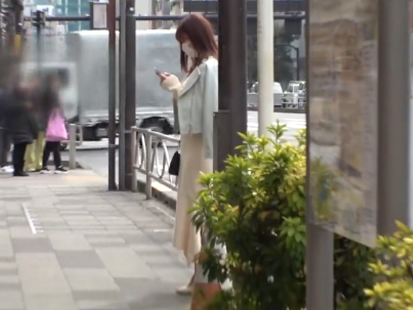 【元レースクイーン】『クリ責め最高～♡』待ち合わせに現れた美ボディ美女！ヤリマン自認の彼女が、アクセル全開で快楽に溺れる！スタイル抜群のカラダを震わせ、クリトリスを刺激されまくりで絶頂連発！