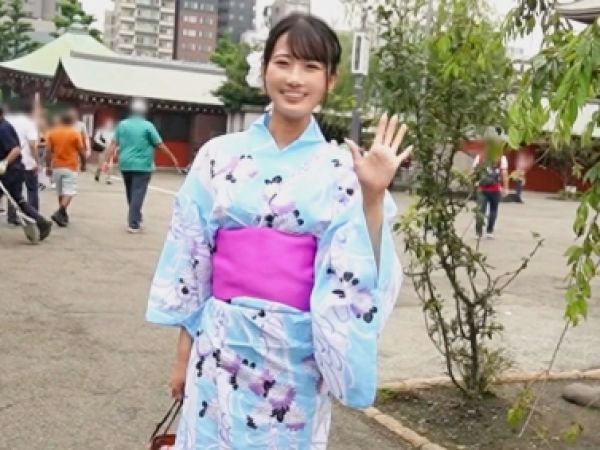 【浴衣JDの危険な夜】『ダメ…彼氏に悪いから…』テニサー所属の清楚系ビッチ女子大生が親友の彼氏を誘惑！浴衣からこぼれる美乳とプリ尻を揺らして生ハメSEXに溺れる♪