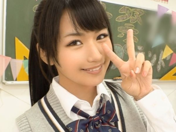 【デカパイ美少女のソープランド体験】『学校でこんなこと…』制服美少女がソーププレイに挑戦！ナマ膣でチ○ポをヌルヌル摩擦され、連続で大量のザーメンを受け止める！！