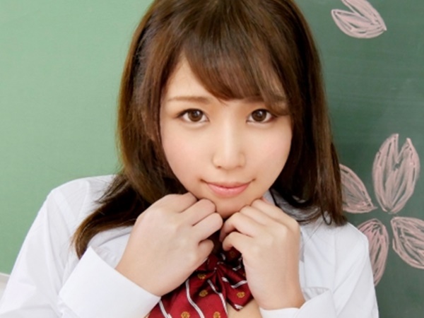 【先生への片思い】『先生、好き…』憧れの先生と禁断の肉体関係に！大好きな気持ちを込めて、全力でご奉仕し、先生のチ○ポを熱烈歓迎！制服姿でハメまくる、純粋でエッチな生徒の物語♡