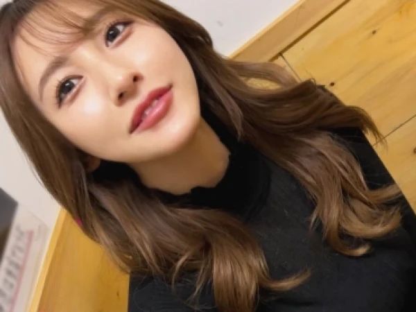 【同窓会NTR】「久しぶりすぎて…」学生時代の同級生と再会！ご無沙汰美熟女がエロ下着で誘惑♥禁断の不倫セックスで火がついちゃった！