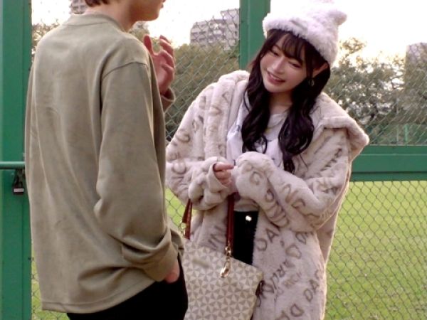 【制服美少女の危険なアルバイト】『もう…ダメ…』純粋無垢なJKが裏バイトでエッチなコスプレさせられ、フェラチオから生ハメセックスまで♥ 制服の下は敏感ボディ！