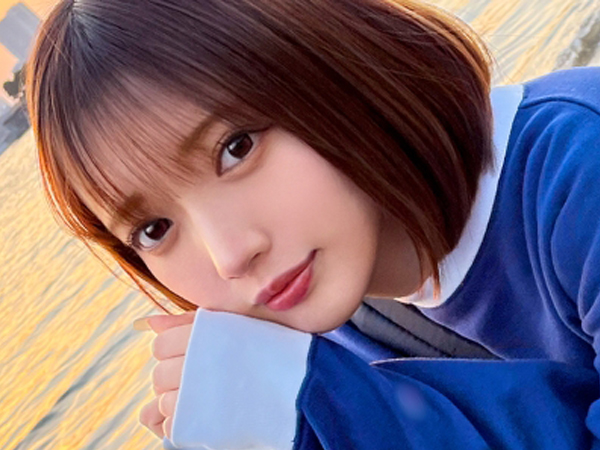 【ラブラブカップルの濃厚セックス】『早くして♡』爆美女彼女とラブホでイチャイチャ！彼氏だけに披露するフェラ顔と悶絶イキ顔が最高にエロかわ！！