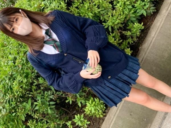 【人妻ナンパ】美尻セレブ妻、32歳とは思えない若さ！子持ちママが夫以外のチ●ポでオマ●コ激突♡Tバックから覗く美尻がエロすぎる！禁断の快楽に溺れる人妻の淫乱っぷりに興奮必至！