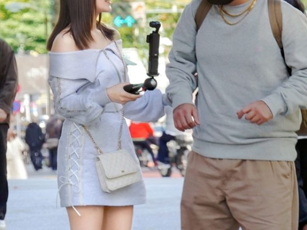 【街角逆ナンフェラチオ】『イッちゃダメだよ？』素人男性を逆ナンして、フェラ手コキ足コキで焦らしプレイ！我慢の限界に挑戦させ、ご褒美の射精をゲットするS級テクニック！♡