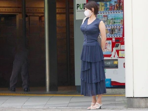 【旦那公認の危険な遊び】『旦那さんごめんね…』美爆乳アラサー人妻が、他人のチ○ポに夢中！膣肉コキ＆フェラで限界チンポをパイズリでご奉仕♡