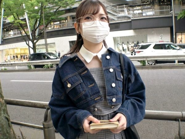 【メガネ美女の秘密】『奥までダメ…感じすぎちゃう…』知的な書店員さんが、色白スレンダーな体をくねらせながら連続アクメ！メガネの奥の悶える表情がエロすぎる！◆